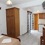 Vasilikos Aparthotel Naxos City
