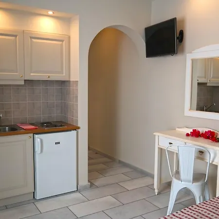 Vasilikos 3* Naxos City