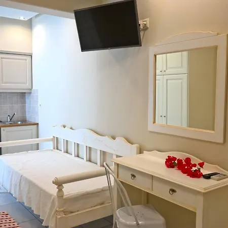 Vasilikos Apartmanhotel 3*