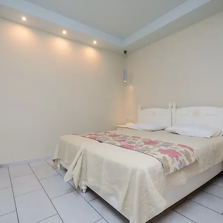 Hotel apartamentowy Vasilikos Naxos City
