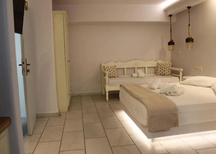 Vasilikos Aparthotel 4*